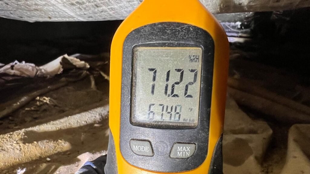 Crawlspace Inspections image2 1